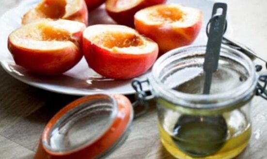 Máscara con jugo de aloe y aceite de pesca