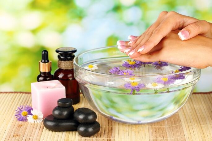 métodos para rejuvenecer la piel de las manos utilizando remedios caseros